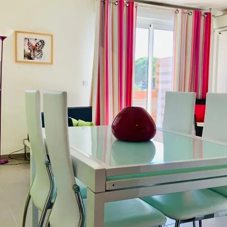 Near The Marina Of Vecchio Апартаменти *