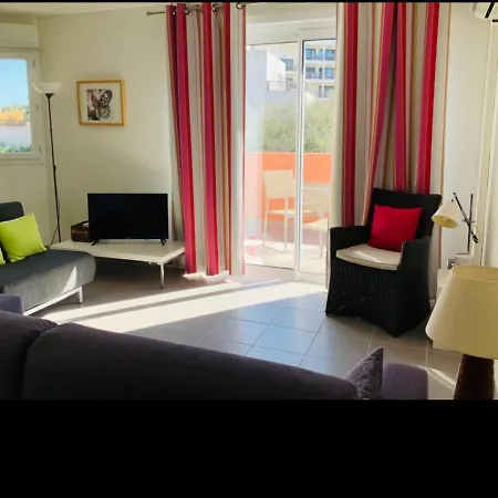 Apartment Near The Marina Of Vecchio