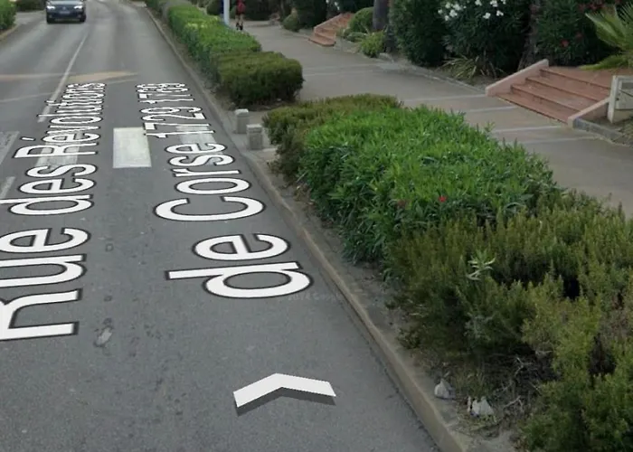 Near The Marina Of Vecchio * Porto-Vecchio (Corsica)